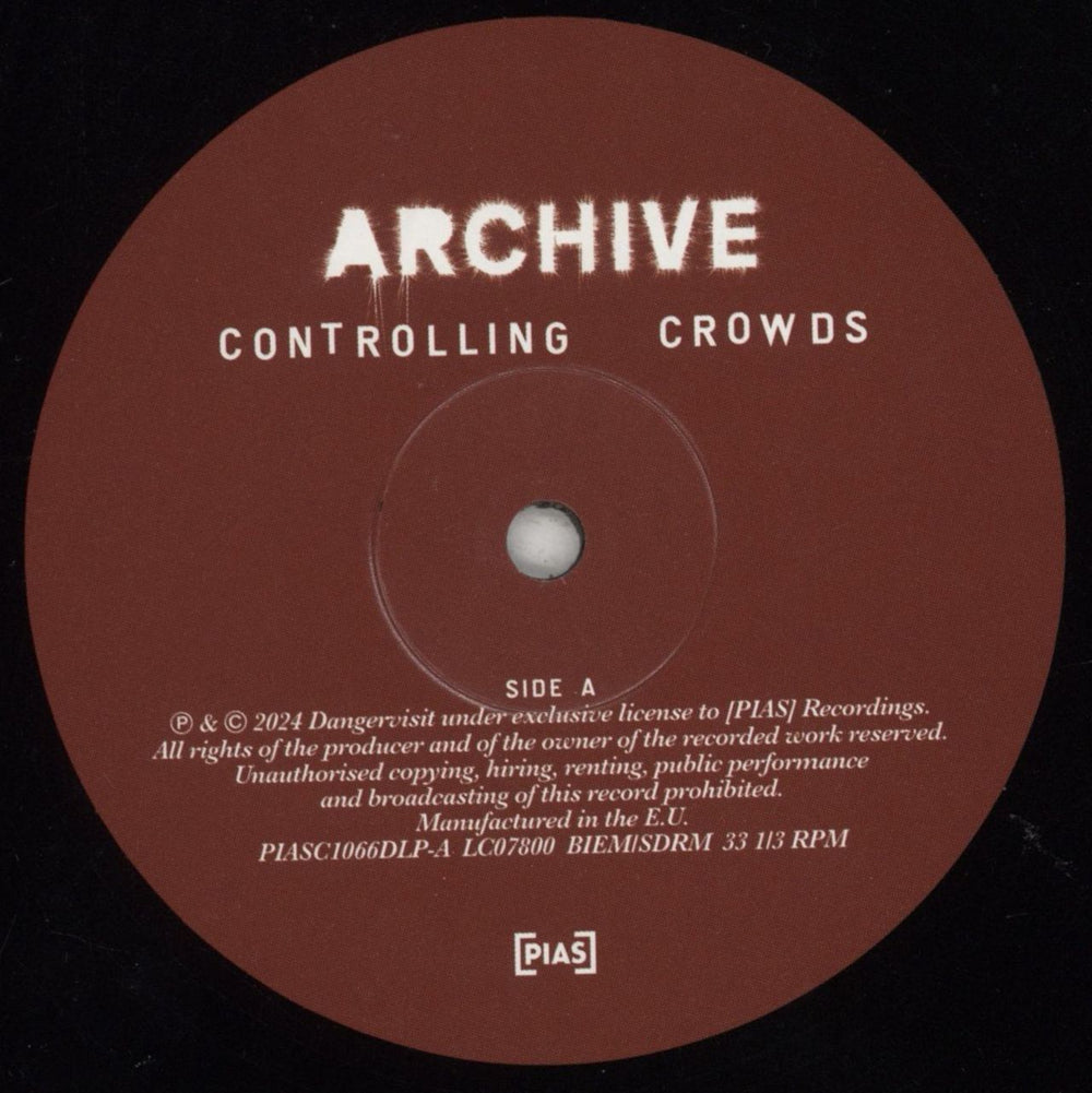 Archive Controlling Crowds UK 2-LP vinyl record set (Double LP Album) IVE2LCO852226