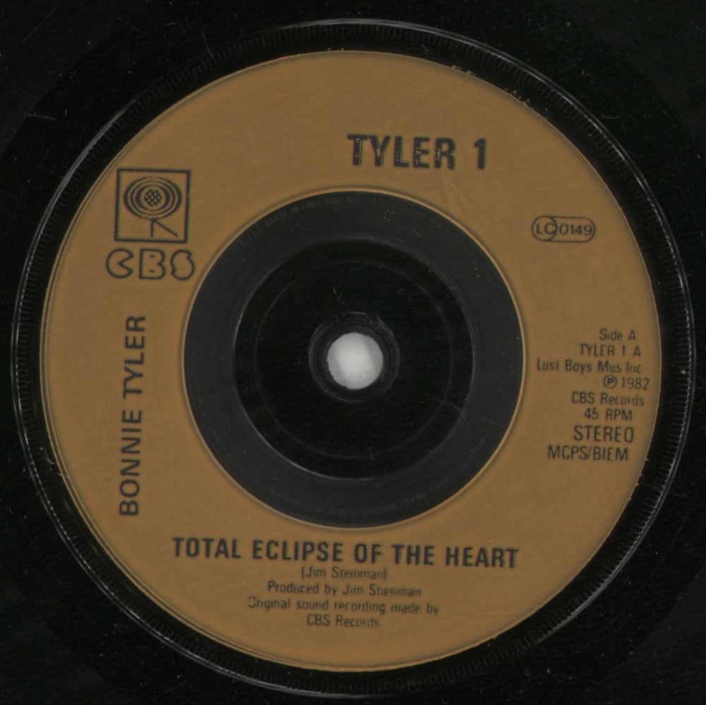 Bonnie Tyler Total Eclipse Of The Heart - Inj UK 7" vinyl single (7 inch record / 45) BTY07TO96105