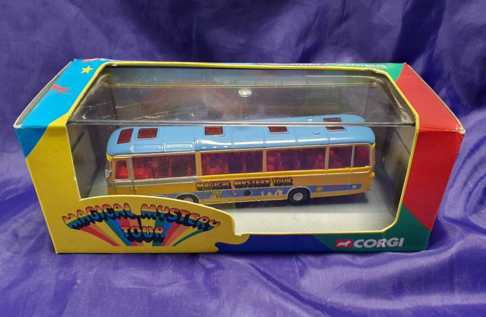 The Beatles Bedford Val Panorama Magical Mystery Tour Bus UK Toy BTLTYBE588434