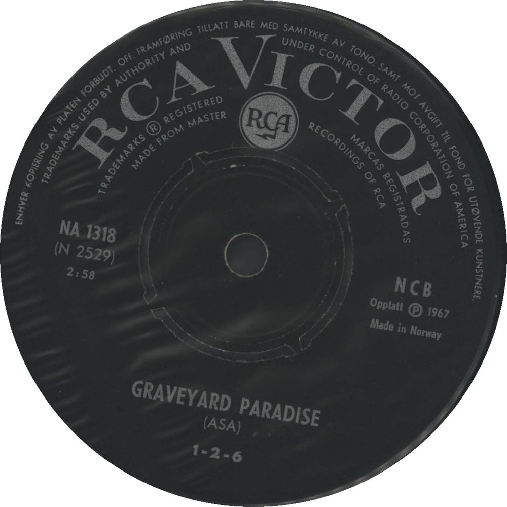 126 Graveyard Paradise Norwegian 7" vinyl single (7 inch record / 45) 12-07GR708545