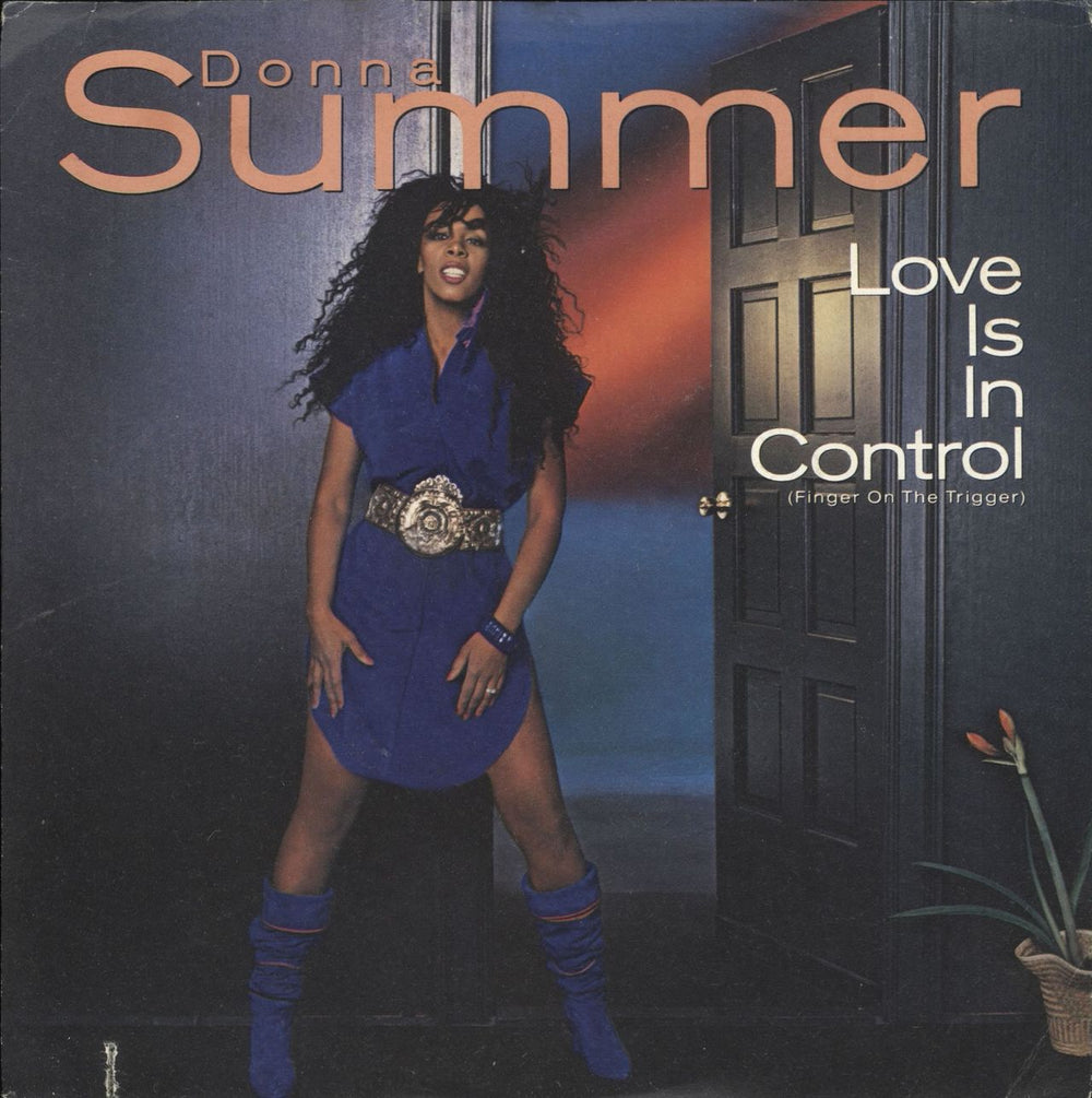 Donna Summer Love Is In Control Italian 7" vinyl single (7 inch record / 45) U79302